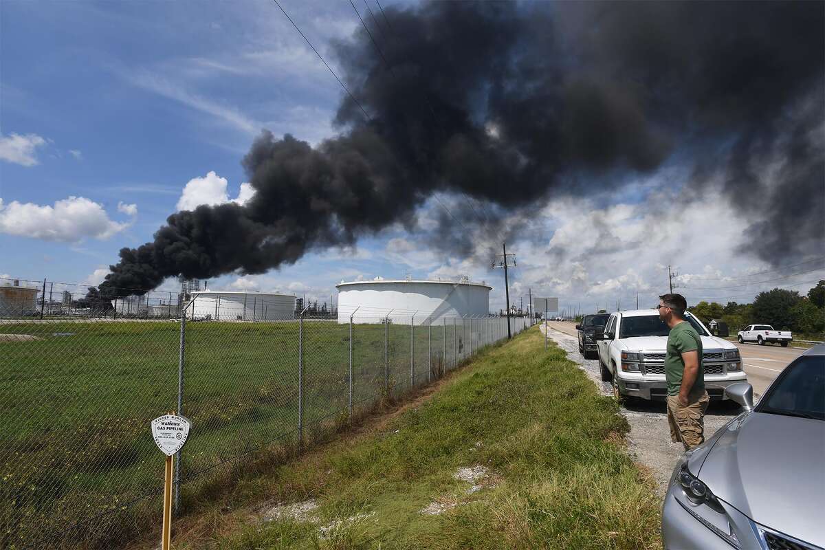 Fire at Valero Port Arthur refinery appears to damage storage tank