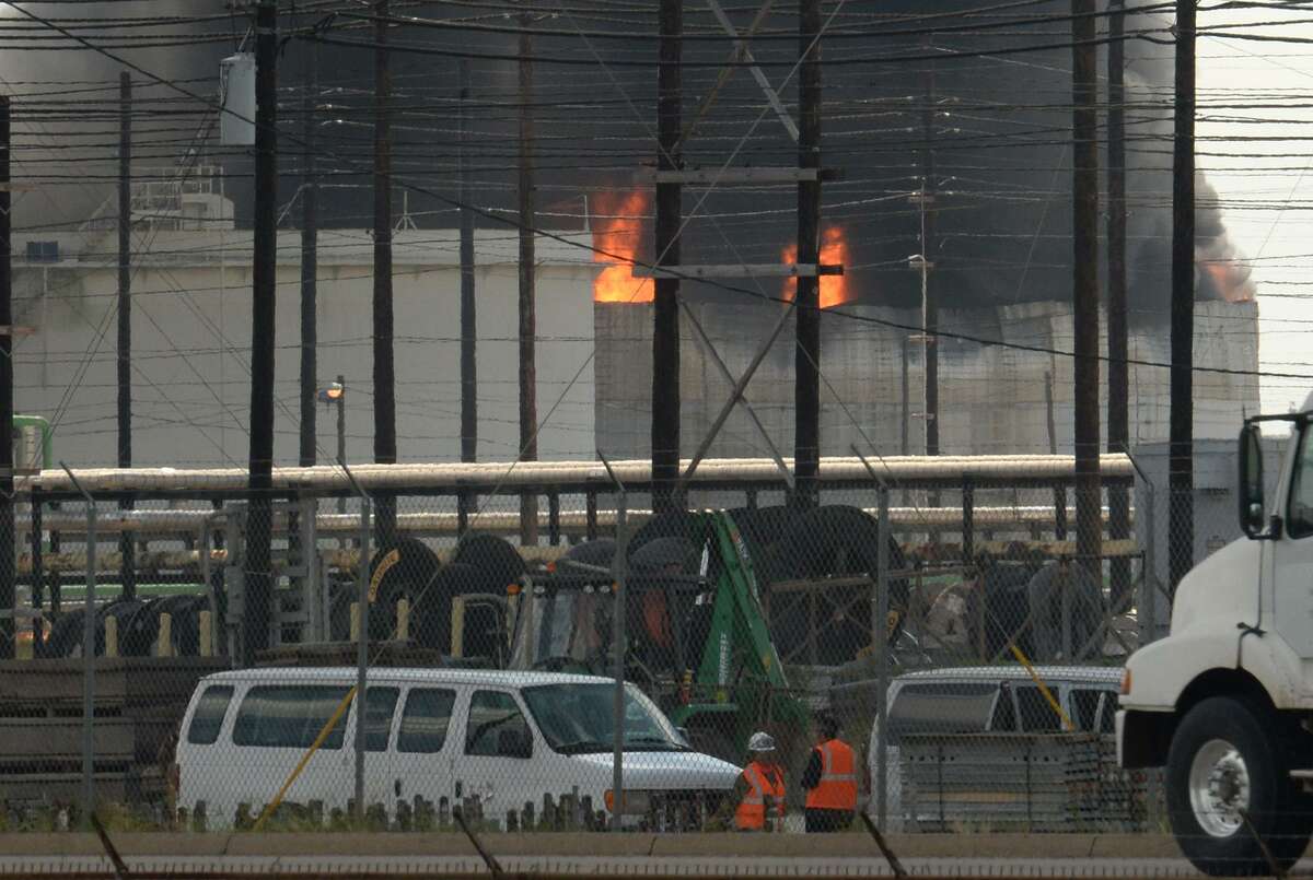 Fire at Valero Port Arthur refinery appears to damage storage tank