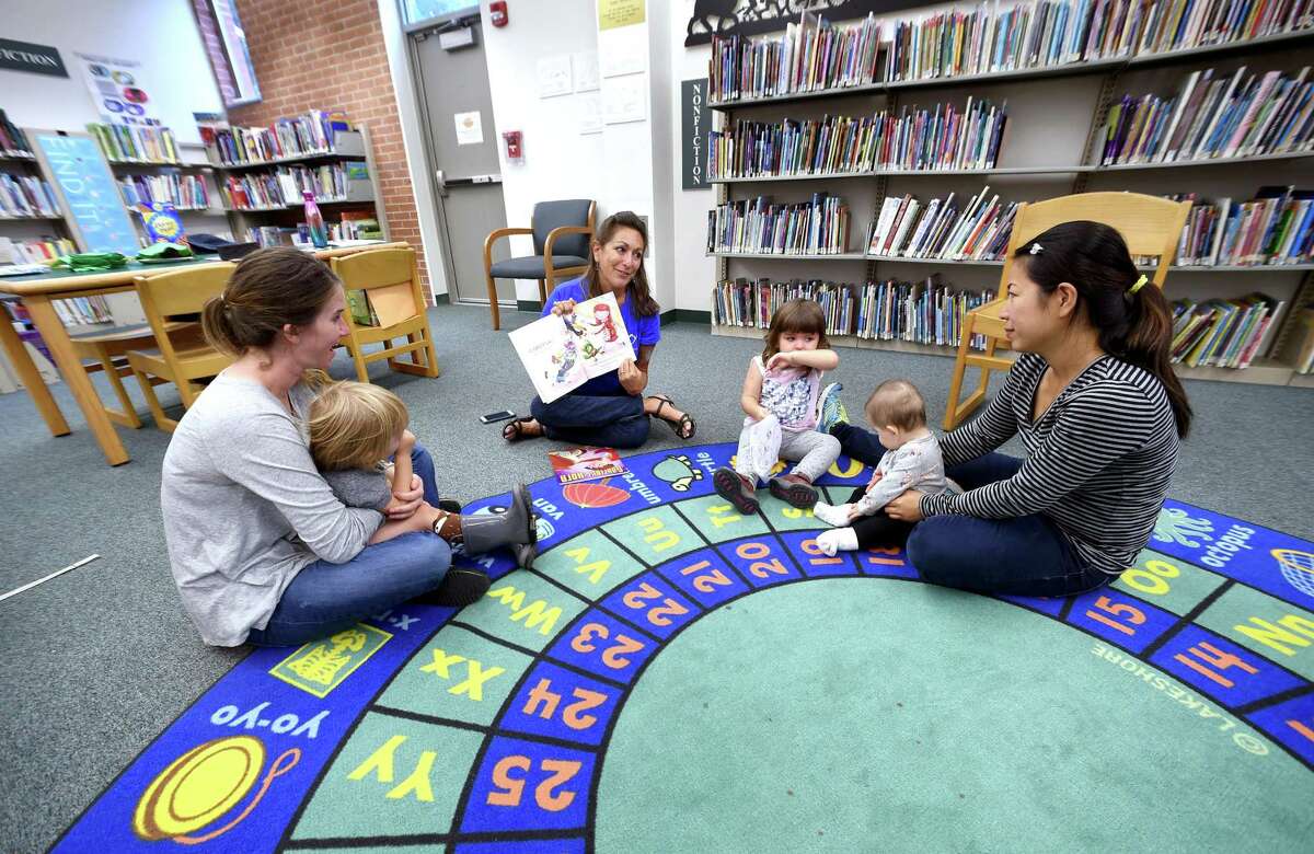 Jewish families grow closer to their culture through monthly PJ Library