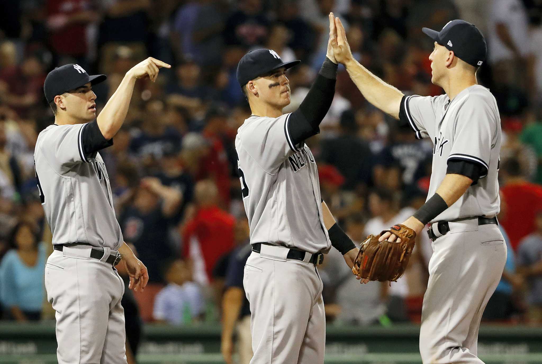 Red Sox pitchers Chris Sale and Drew Pomeranz hit golf balls -- at