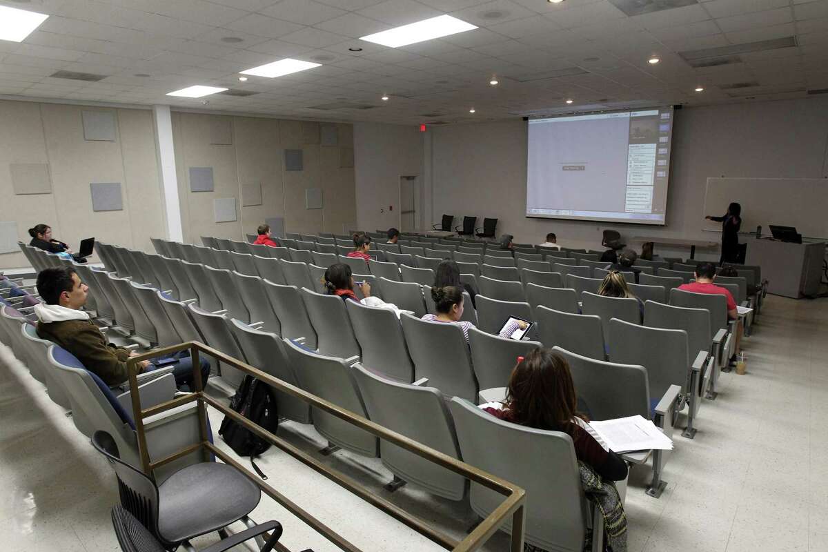 The San Antonio Independent School District will lease a classroom building at Brooks City-Base — shown here when it was used by Texas A&M University-San Antonio in 2014 — for an early college high school focusing on the medical and biological sciences. It will be the third Center for Applied Science and Technology, or CAST school, in San Antonio.