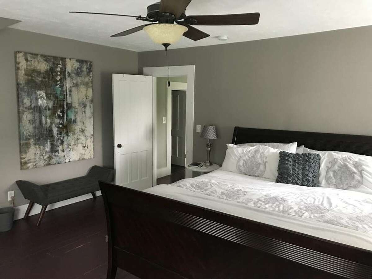 Photos Fall Airbnb Finger Lakes getaways