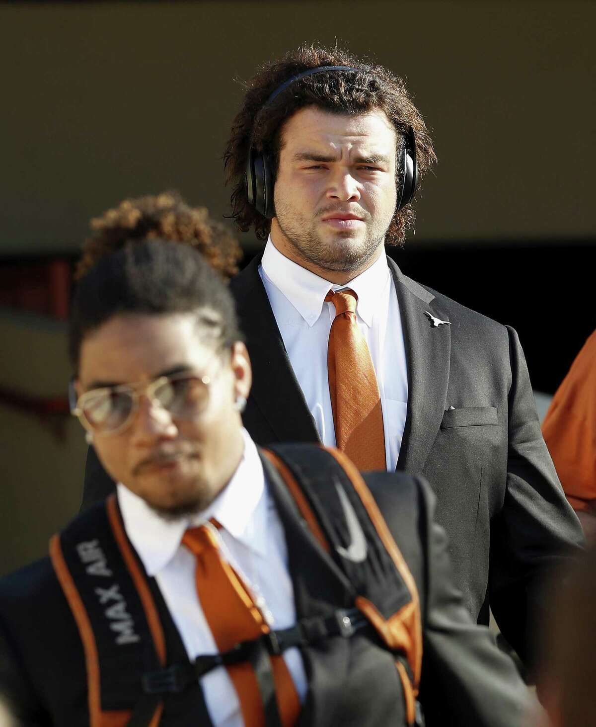 Texas LT Connor Williams won't require surgery, could return this season