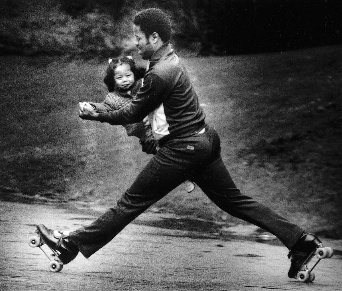 These 1970s Golden Gate Park roller skaters are pure joy