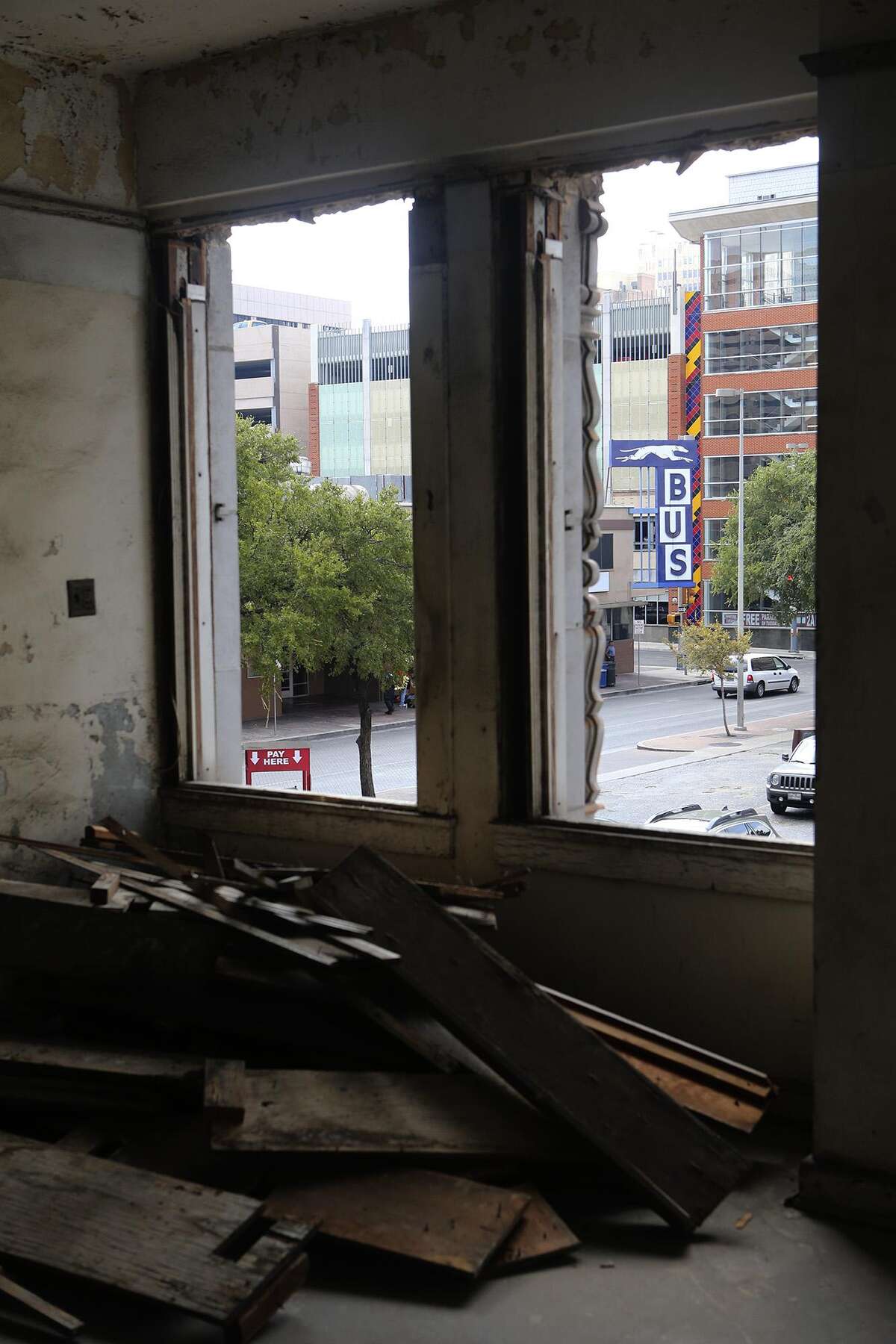 Historic downtown San Antonio Hedrick Building has its ‘hallelujah moment’