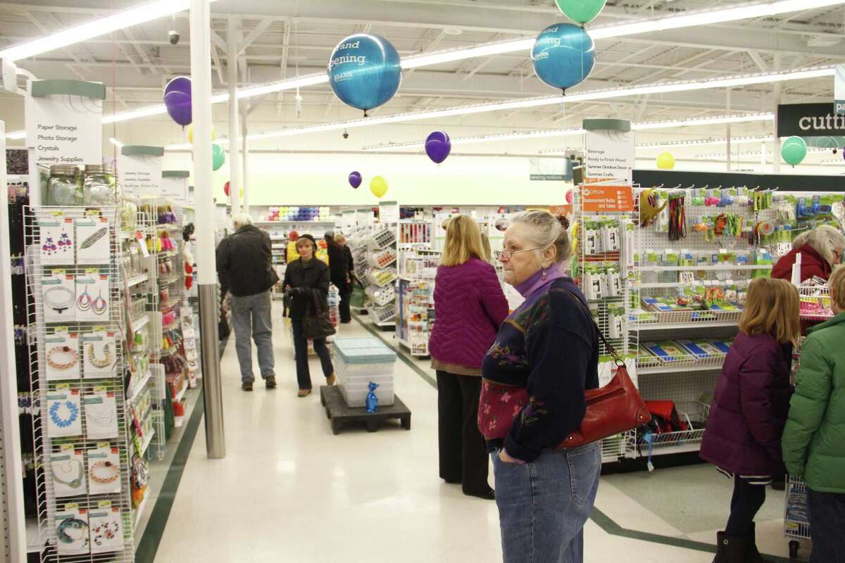 Photos JoAnn Fabric opens in Torrington