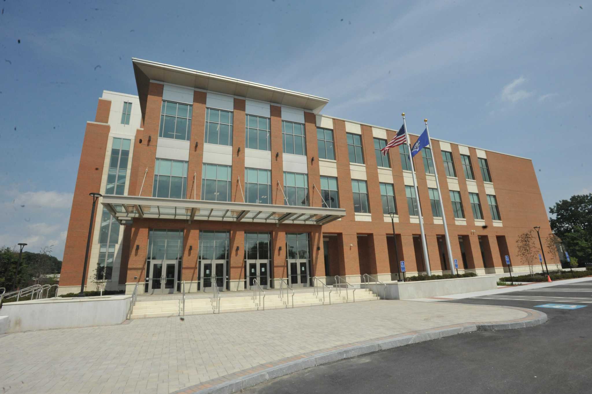 Hartford man sentenced for June 2016 car theft, breakins in Torrington