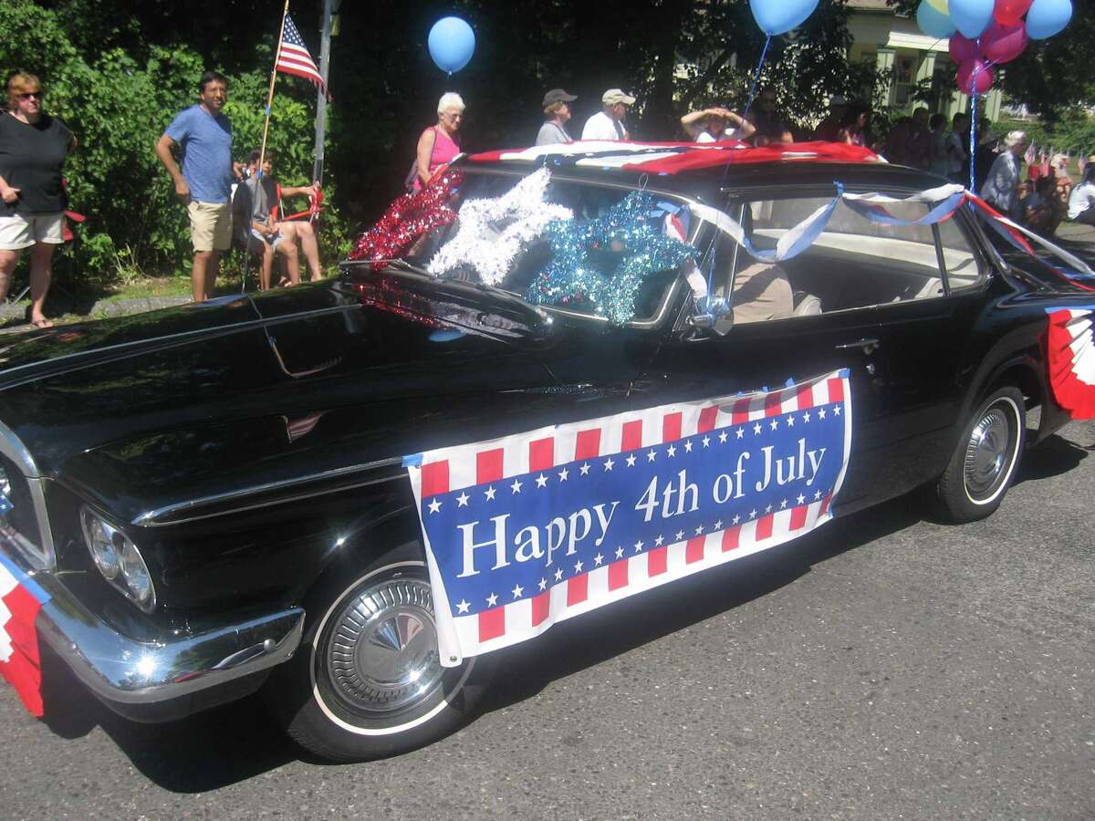PHOTOS of The annual Lions Club July 4th Parade in Barkhamsted
