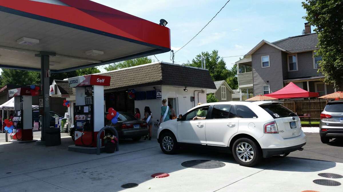 Torrington’s first CITGO gas station opens