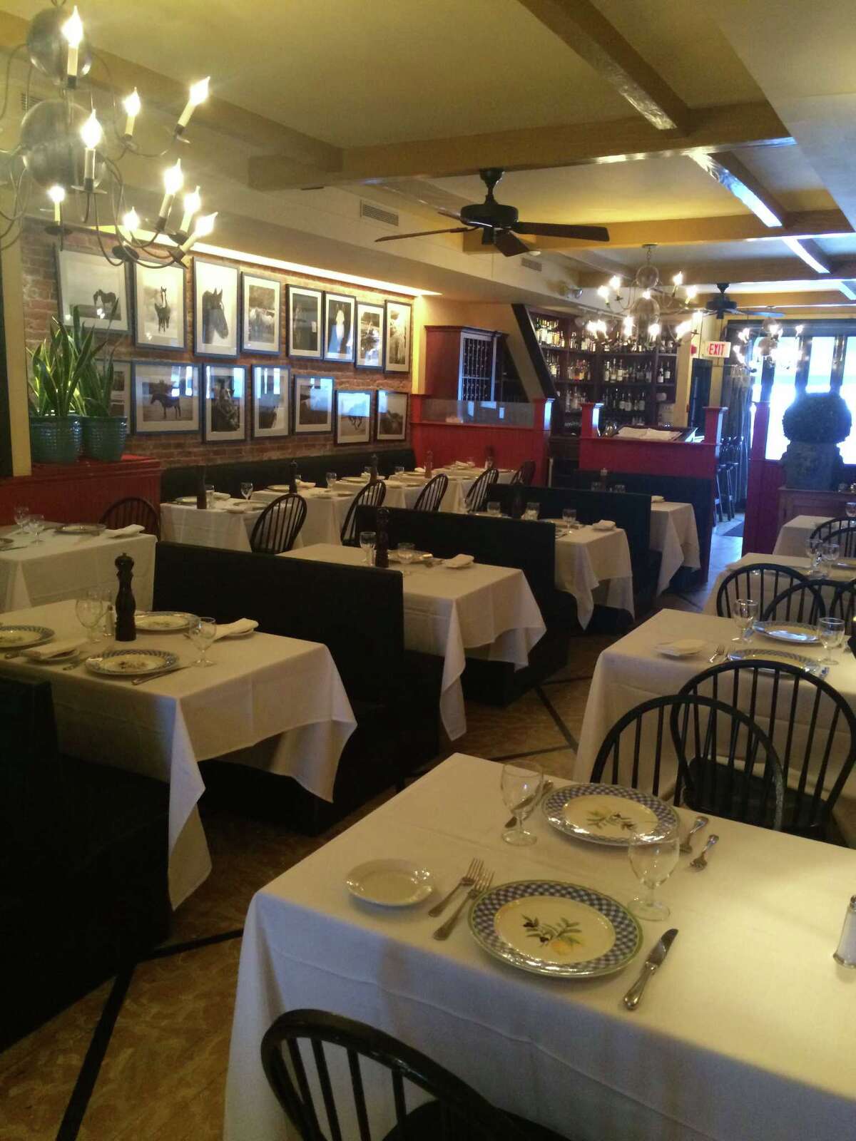 New chef brings fresh menu to West Street Grill in Litchfield