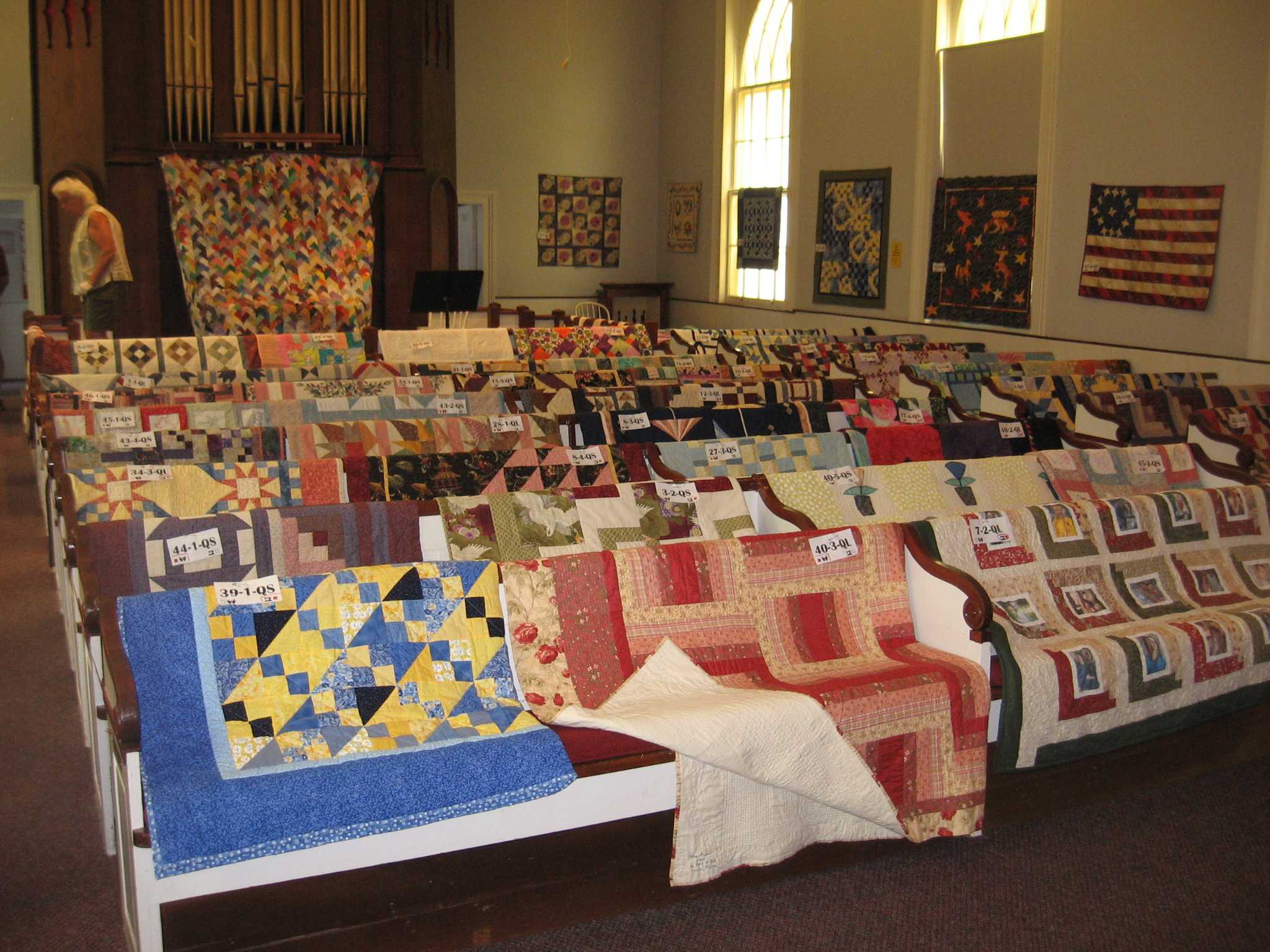 PHOTOS Quilt Show at the First Congregational Church of Torrington