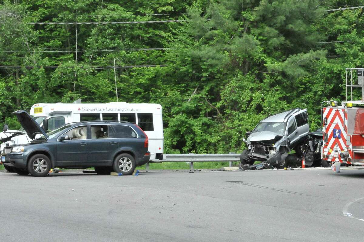 27 injured in 5vehicle crash involving 2 school buses on Winsted Road
