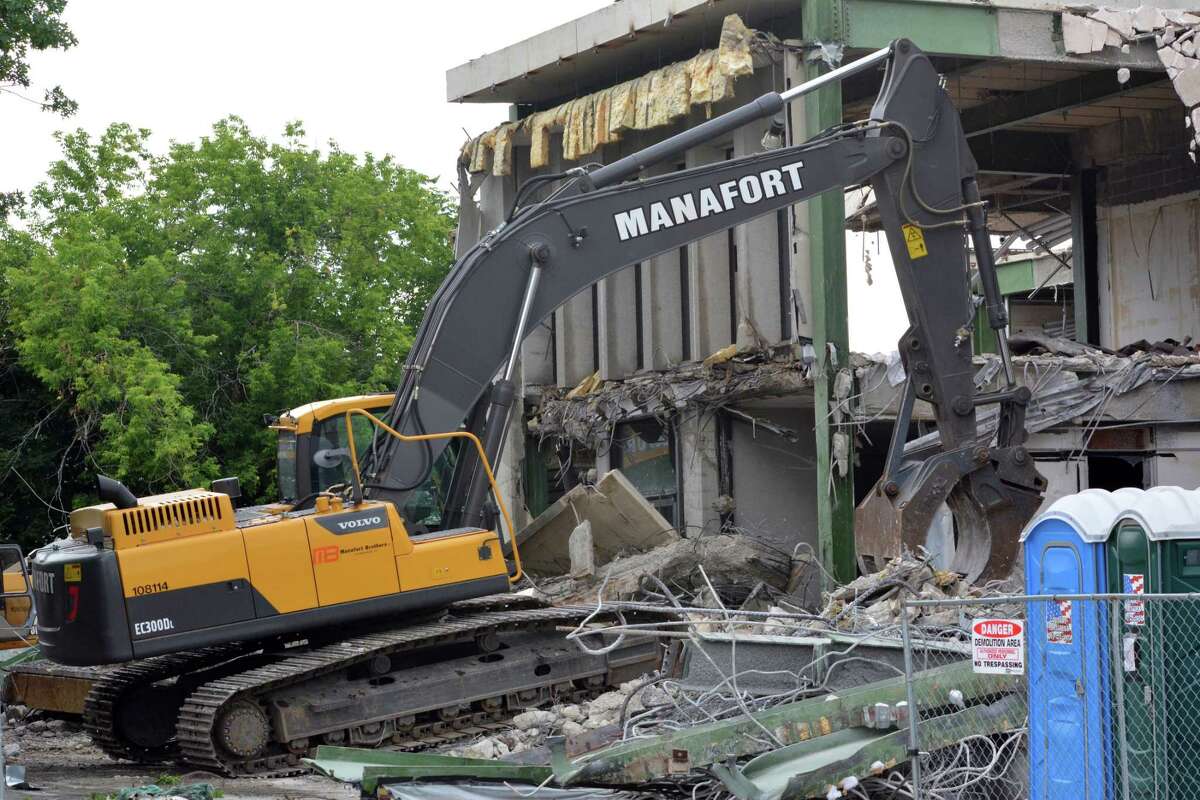 Photos From Demolition Of Former Torrington Company Building On Field 