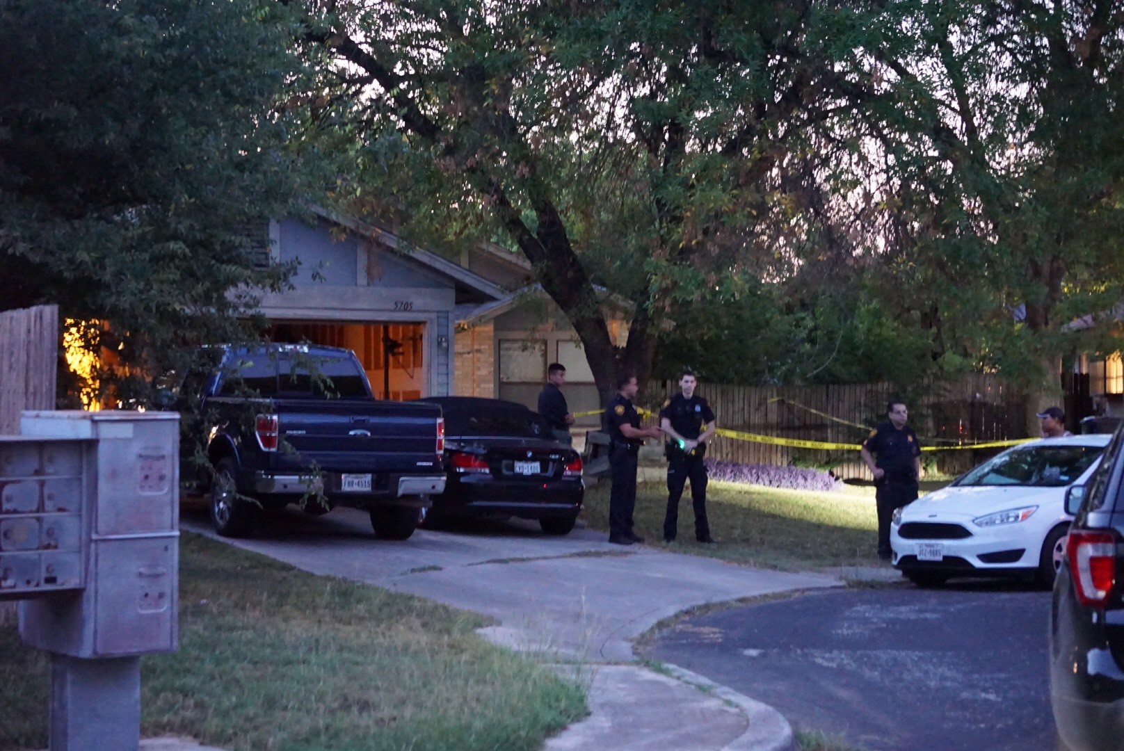 Police ID couple found dead in apparent murder-suicide at Northwest ...