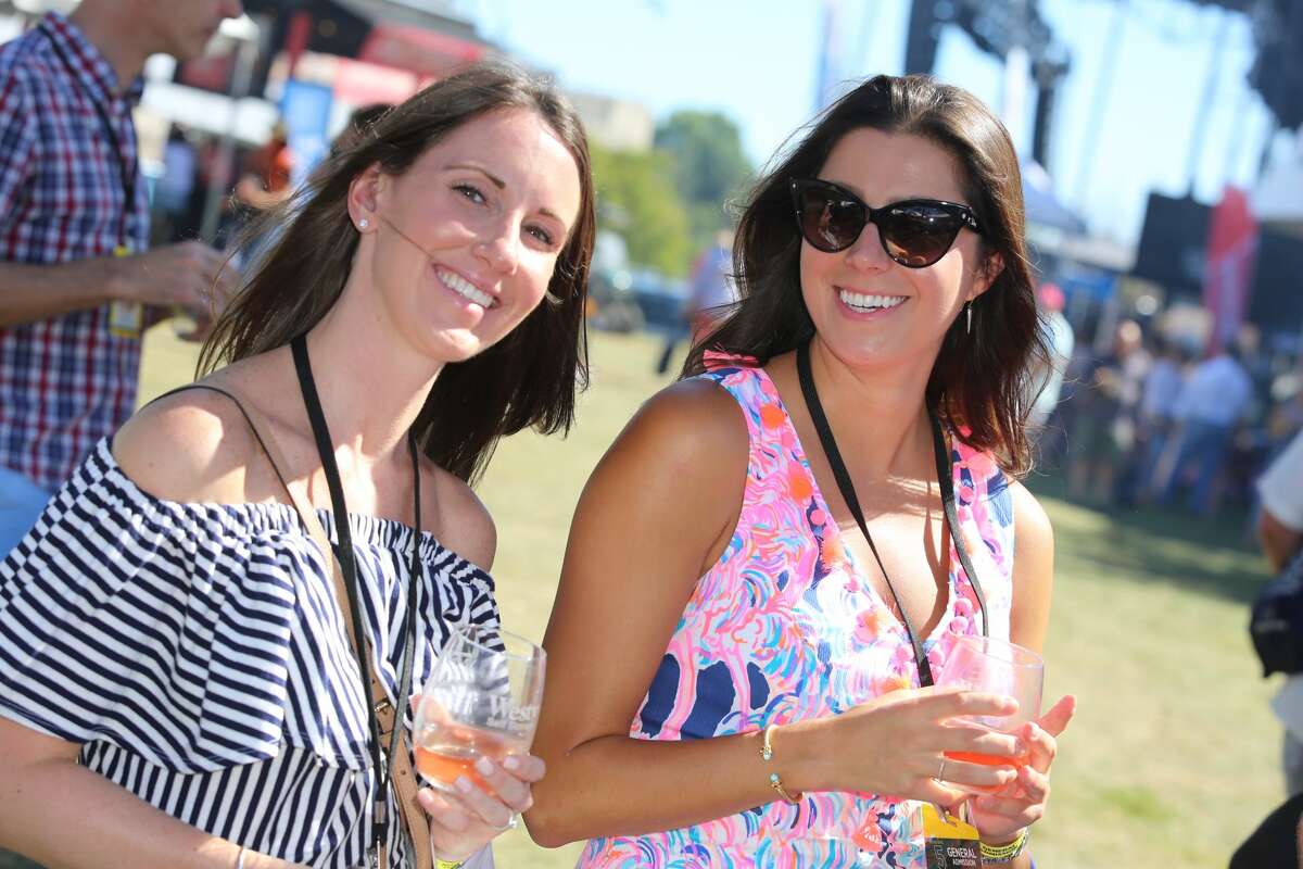 The annual Greenwich Wine + Food Festival took place on September 22-23, 2017. Celebrity chef guests, including Mario Batali, Scott Conant, Alex Guarnaschelli and Adam Richman, conducted cooking demonstrations, book signings and live interviews. Were you SEEN?