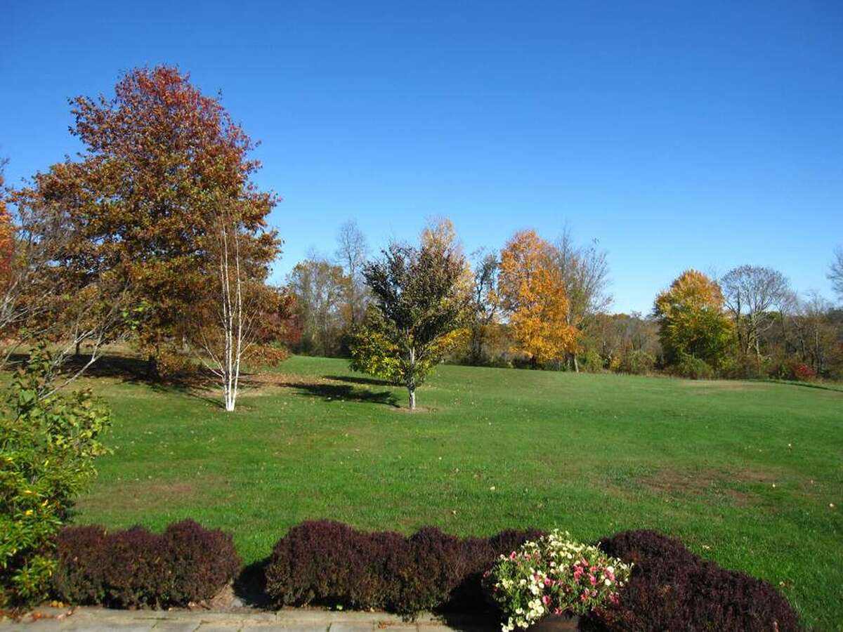 The best Airbnbs for vacationers seeking fall foliage