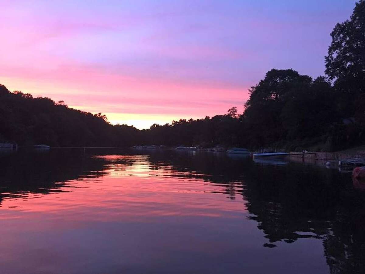 The best Airbnbs for vacationers seeking fall foliage