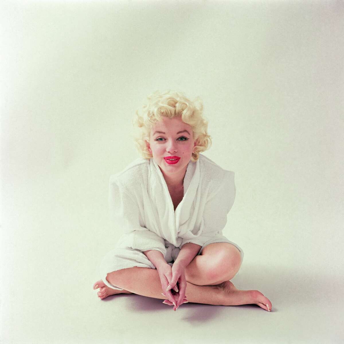 Rare Photos Of Marilyn Monroe Showcase Her Spirit Beauty