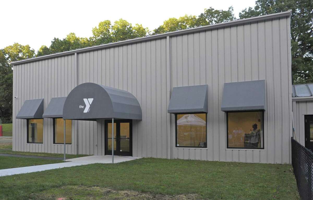 Brookfield YMCA opens yearround outdoor pool