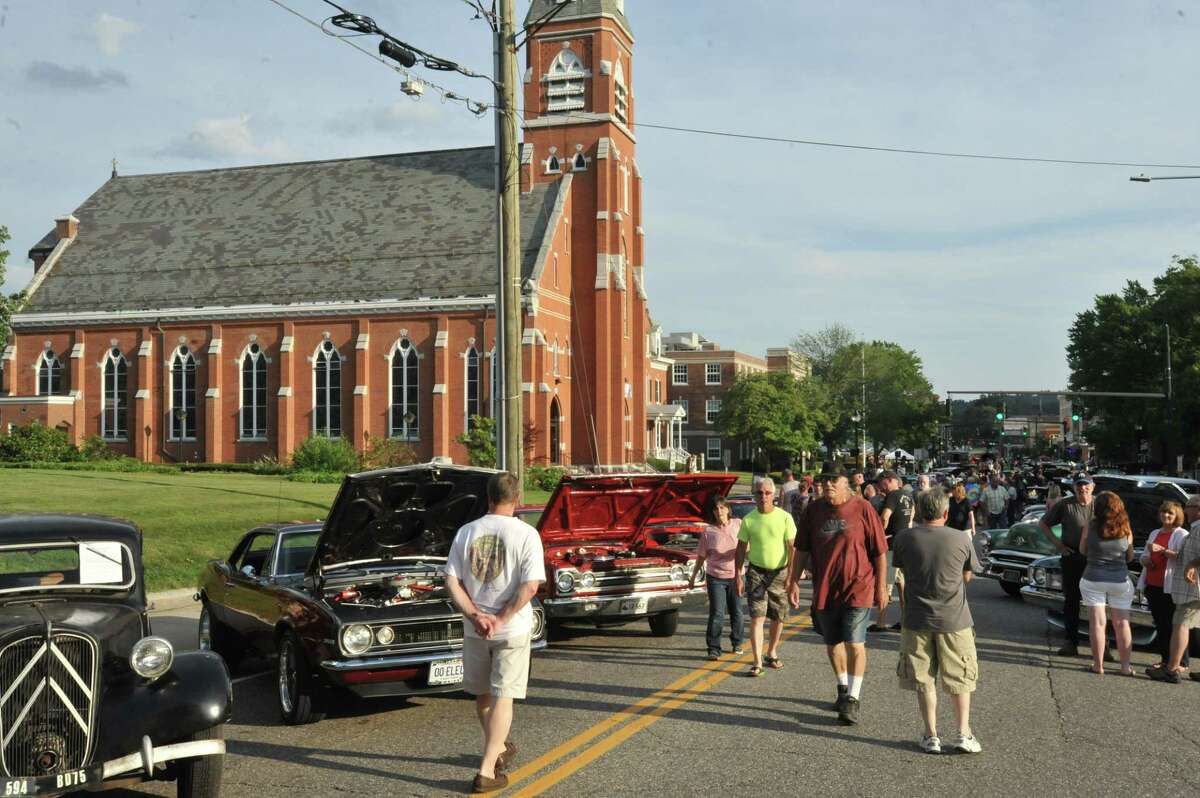 PHOTOS Annual Torringford Volunteer Fire Department car show in Torrington