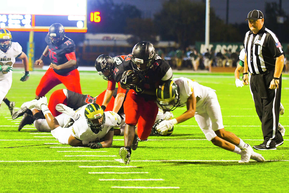 Langham Creek Football impressive through two games