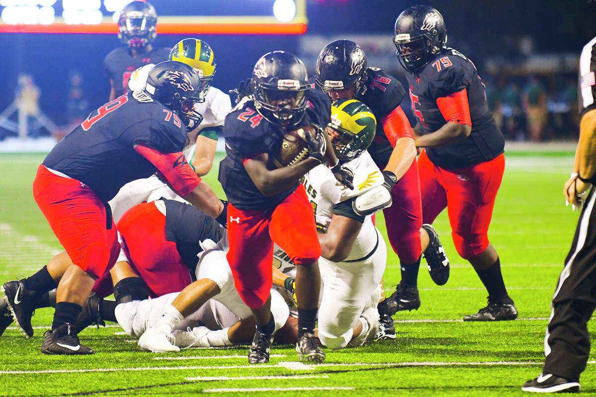 Langham Creek Football impressive through two games