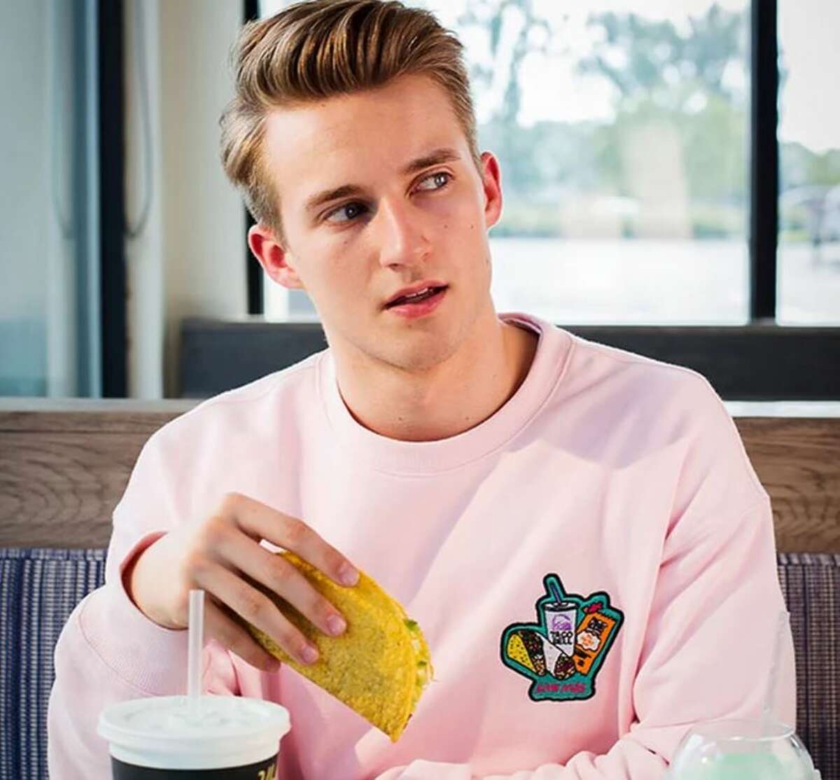 Forever 21 and Taco Bell are taking your taco and fashion fandom to a new level. 