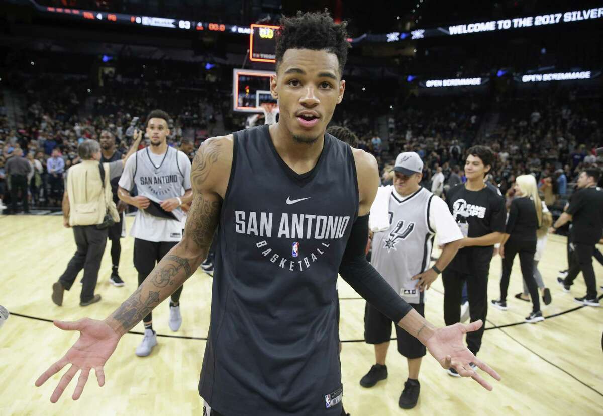 Dejounte Murray hopes to eventually become the replacement for Tony Parker as the Spurs’ starting point guard.