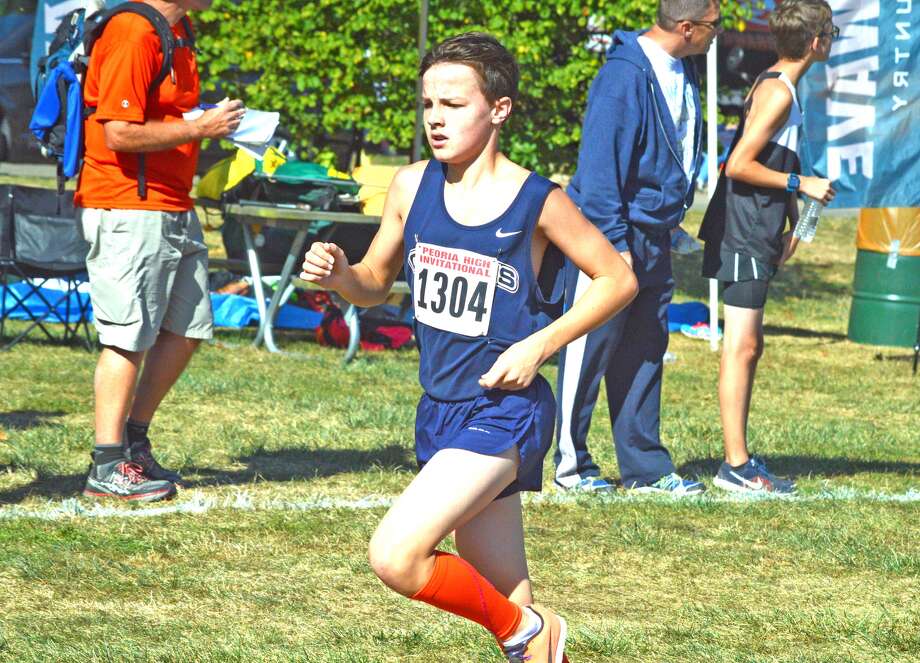 Cross Country Mcgivney In Middle Of Pack At Peoria The Father Mcgivney S Tanner Fox Competes In The Class 1a 2a Boys Race On Saay