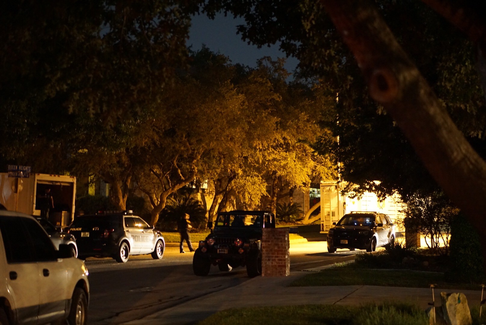 Northwest Side hourslong standoff ends peacefully