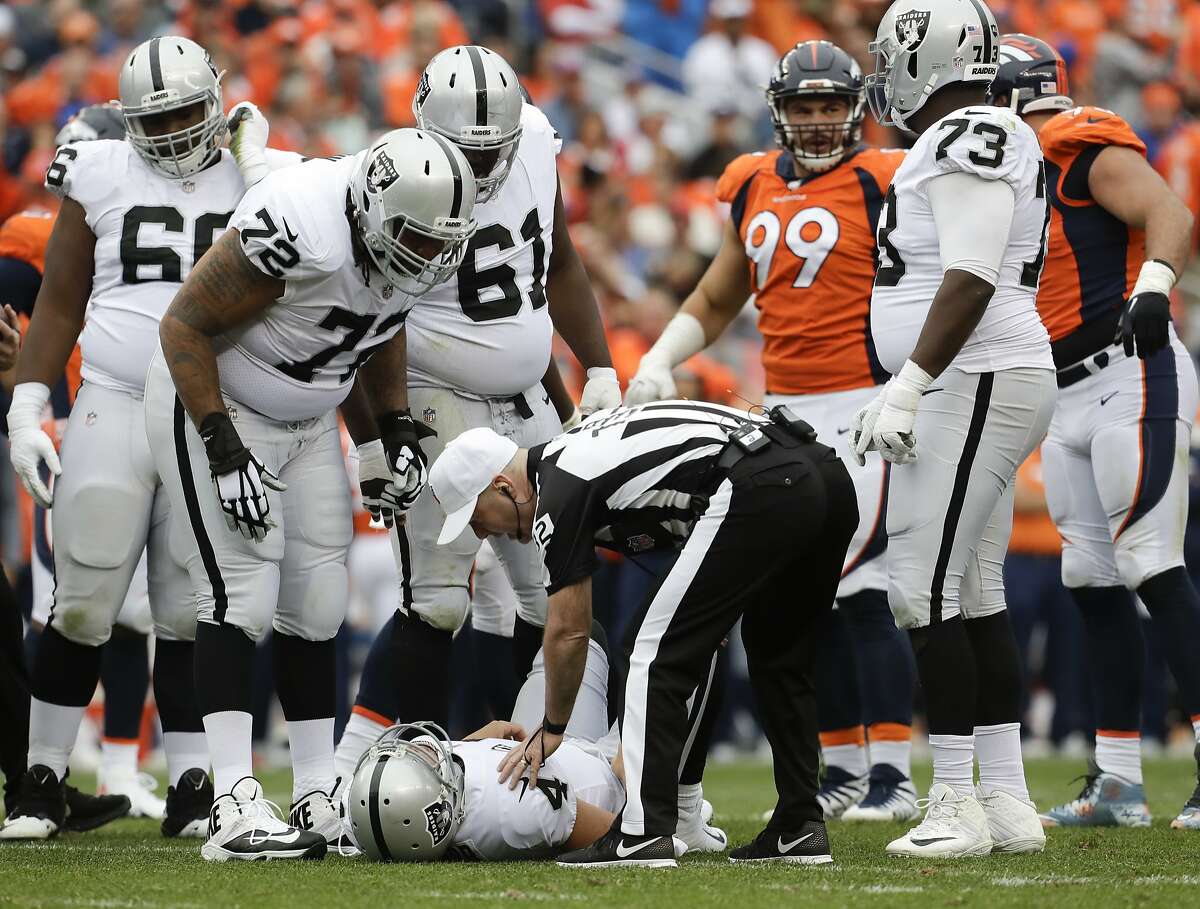 Raiders offensive line struggles in Week 1 loss to Chargers