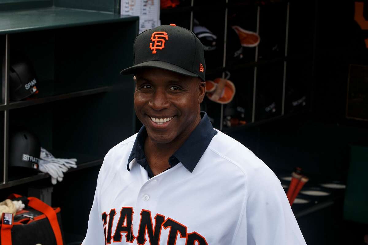 Former SF Giants outfielder Barry Bonds is selling his Hillsborough mansion.