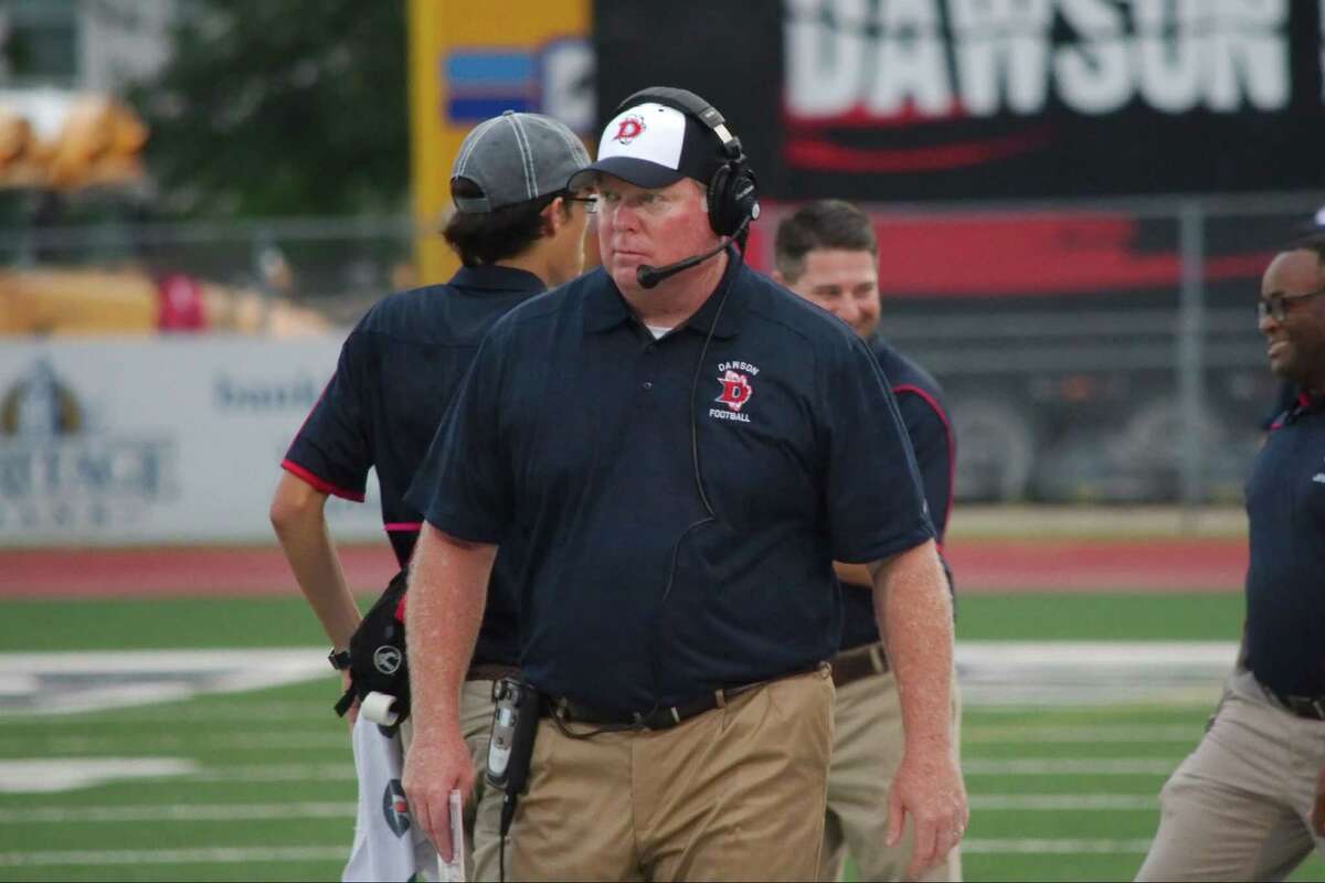 Dawson head coach Eric Wells will become Pearland ISD's new assistant athletic director.
