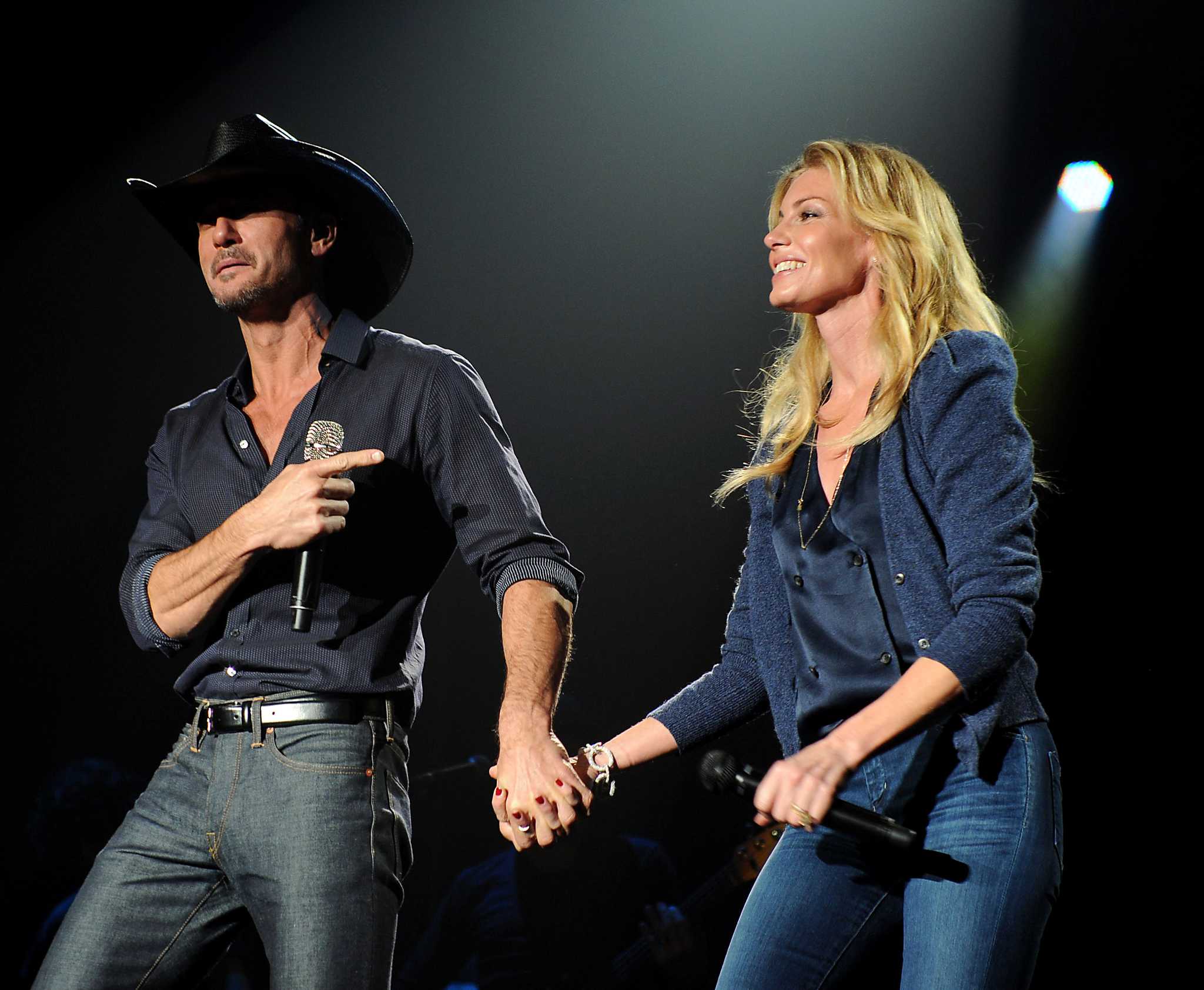 nine-country-music-duos-on-and-offstage