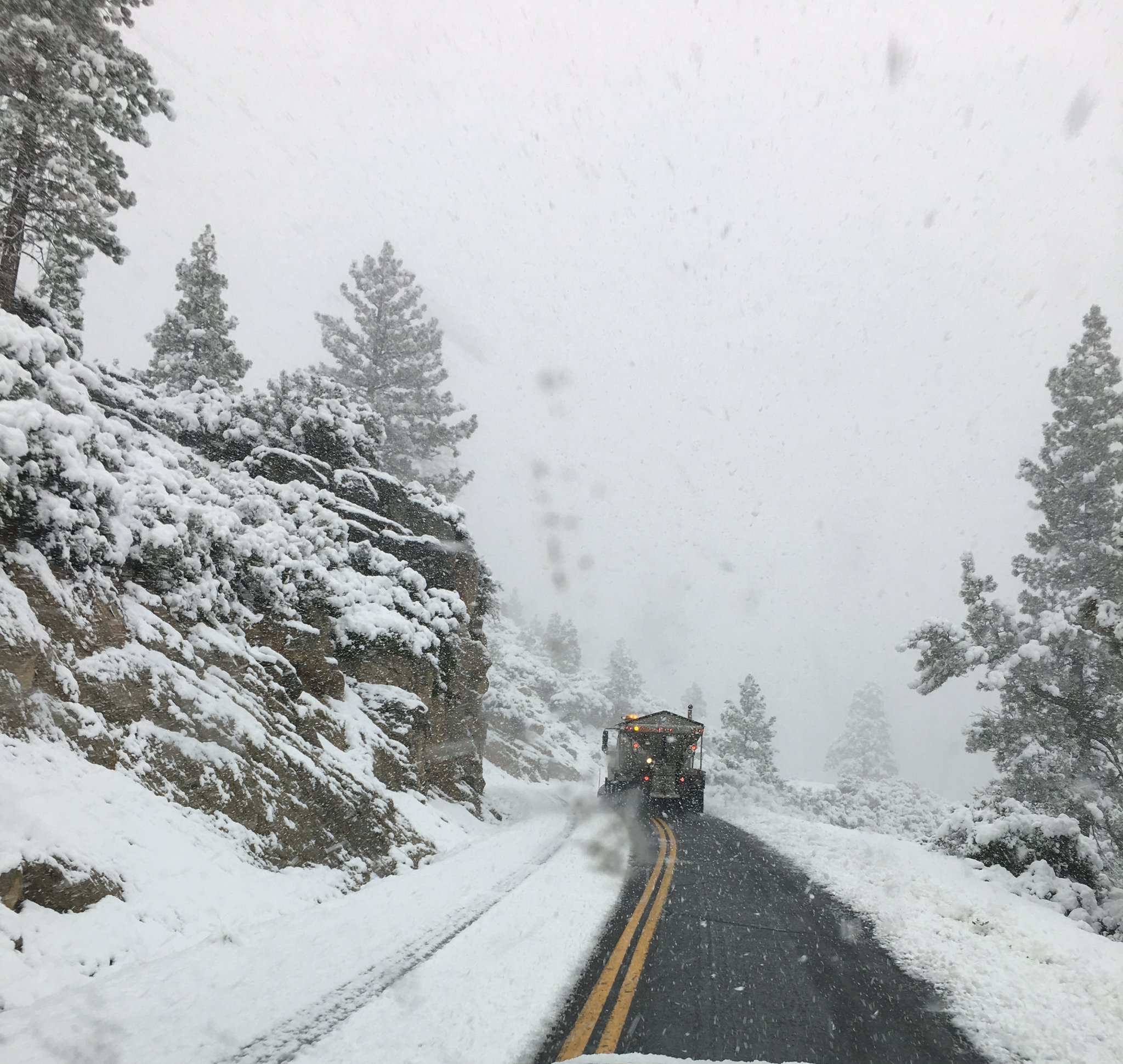 After closing due to snow, Tioga pass opens