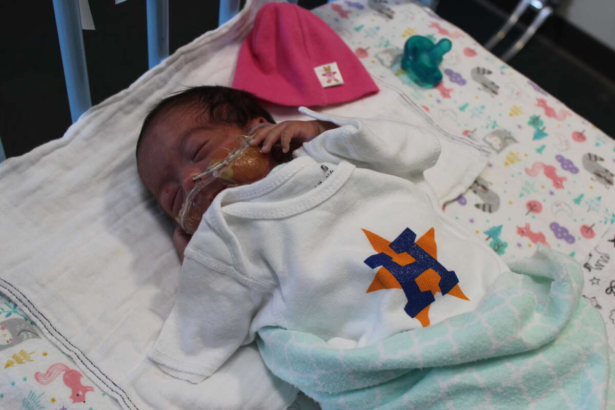 Children's Memorial Hermann NICU babies sport Astros gear for ALCS