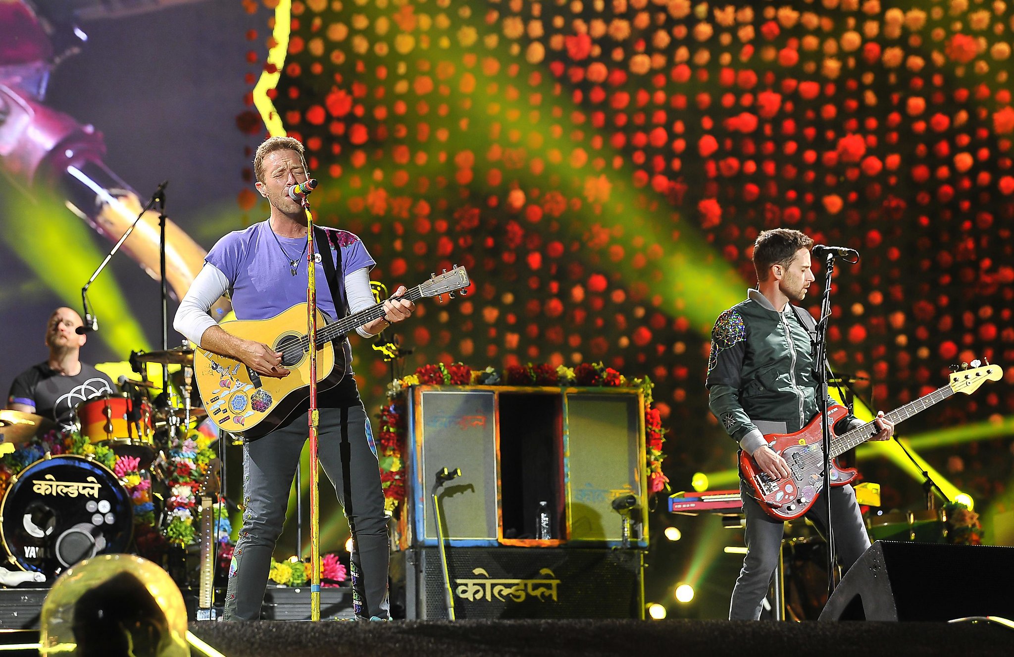 Too late for Coldplay to fret about curfew in Levi's Stadium concert
