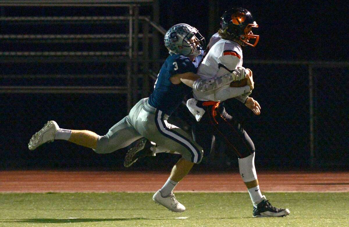 Ridgefield knocks off Staples at home 2420