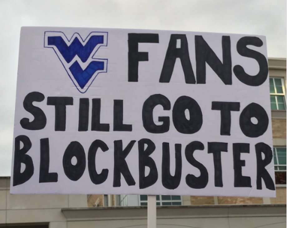 The Best College Gameday Signs From Fort Worth Beaumont Enterprise