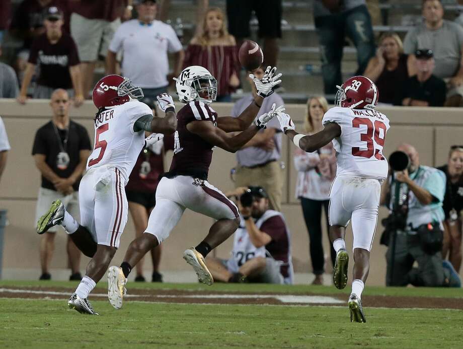 college station, tx - october 07: damion ratley #4 of the texas