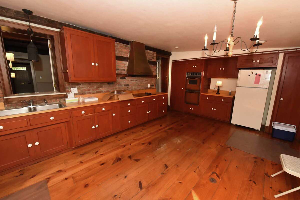 Historical society receives one of Capital Region's oldest homes