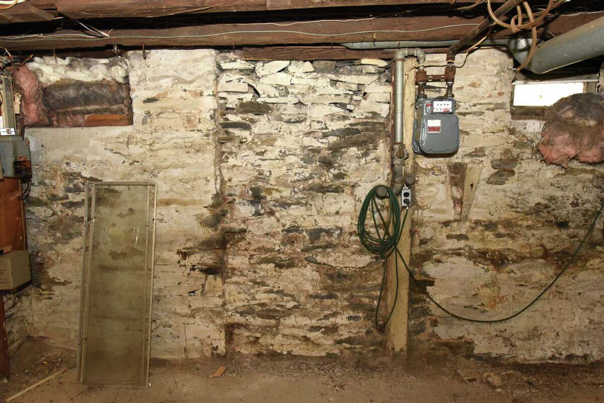 Historical society receives one of Capital Region's oldest homes