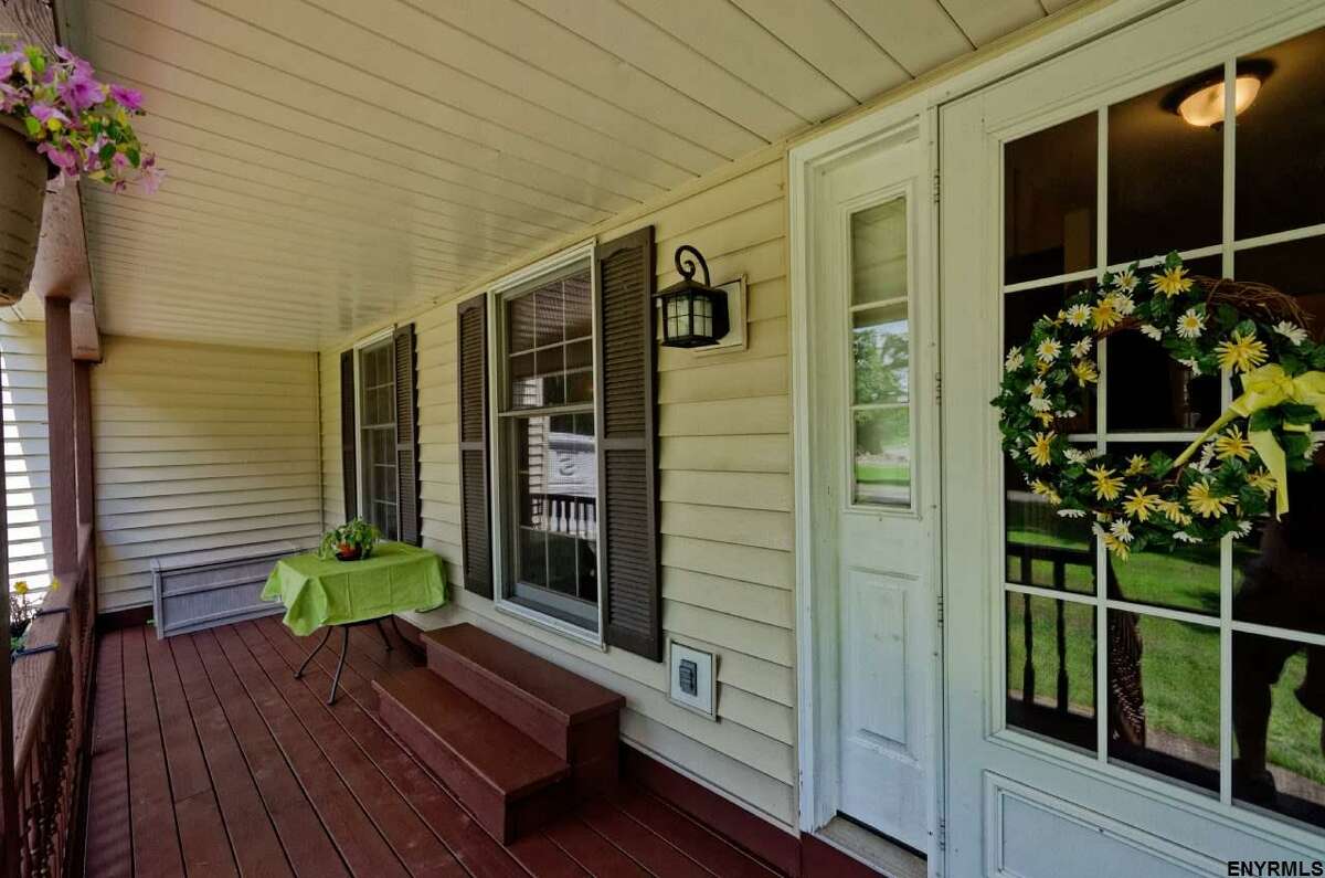 Capital Region homes with threeseason rooms