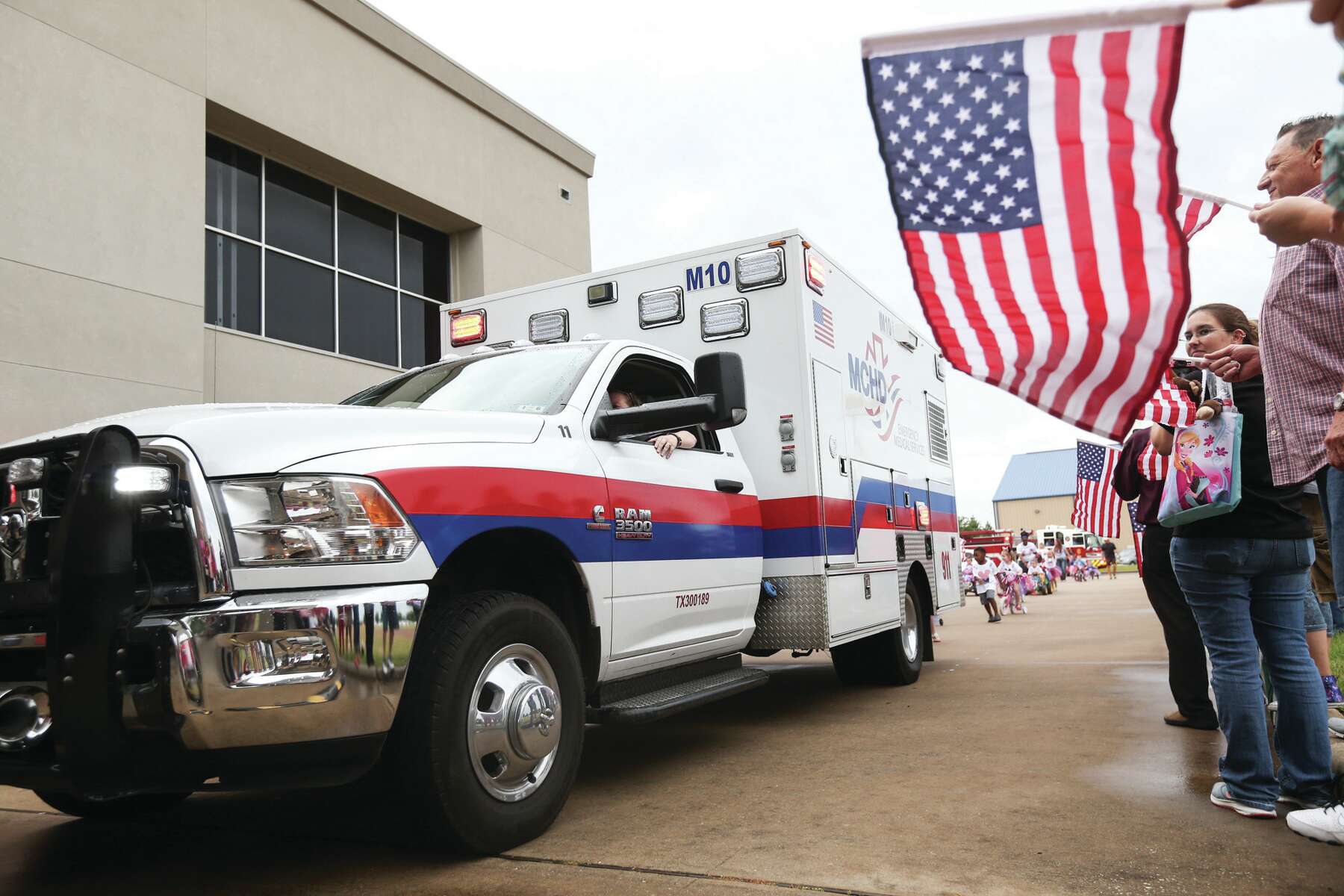 Mchd Ambulance Christmas Parade 2022 Montgomery County Hospital District Recognized For Financial Transparency