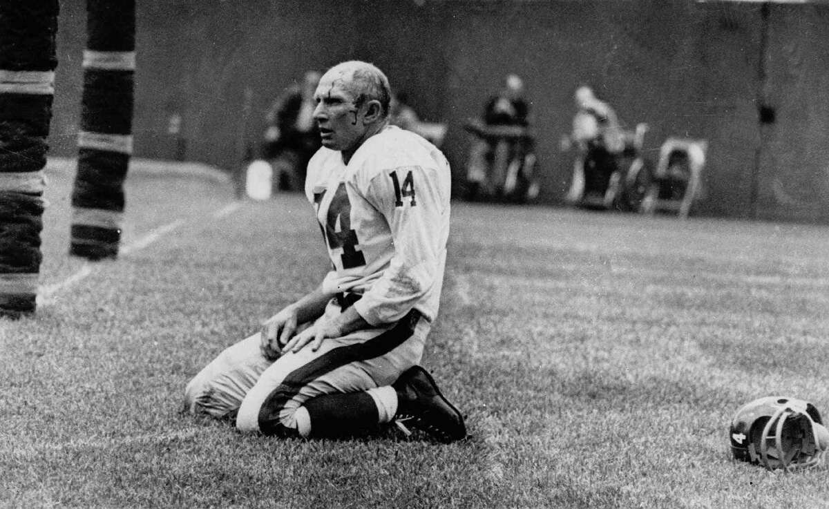 Giants great Y.A. Tittle dies at 90