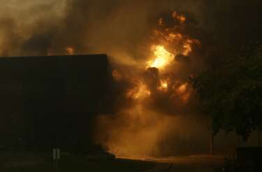 Fire Destroys Napa Winery 2 Santa Rosa Hotels Sfchronicle Com