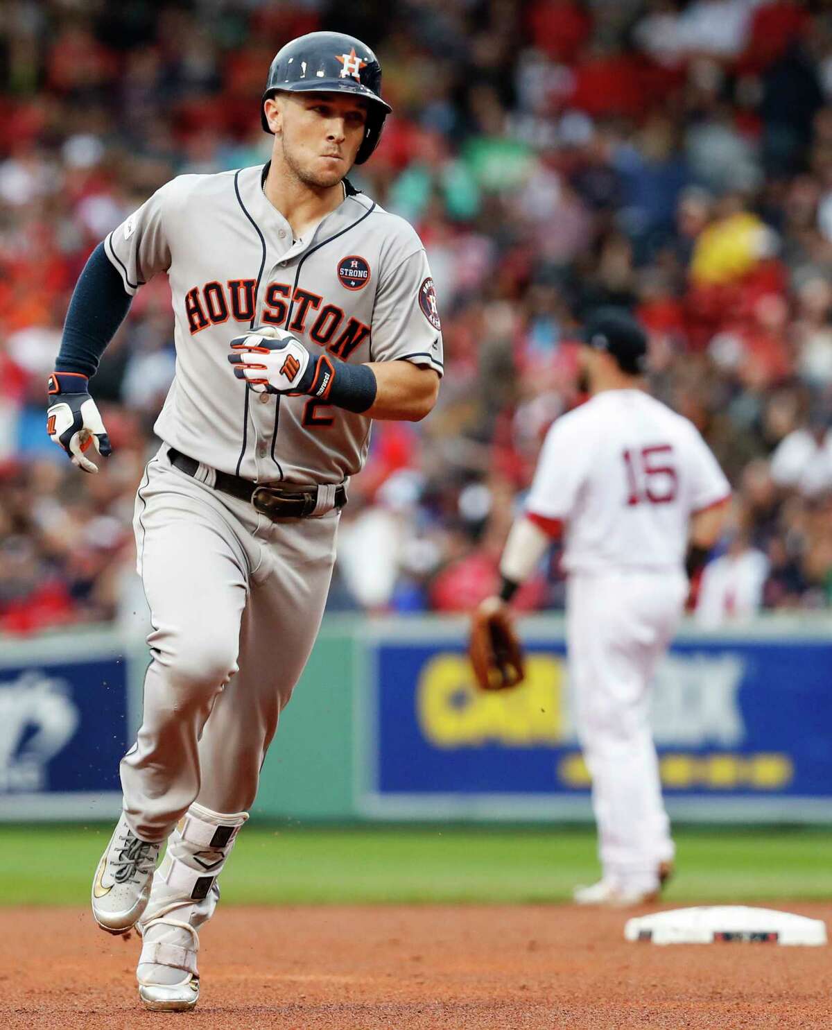 Astros clinch first ALCS berth with comeback win over Red Sox