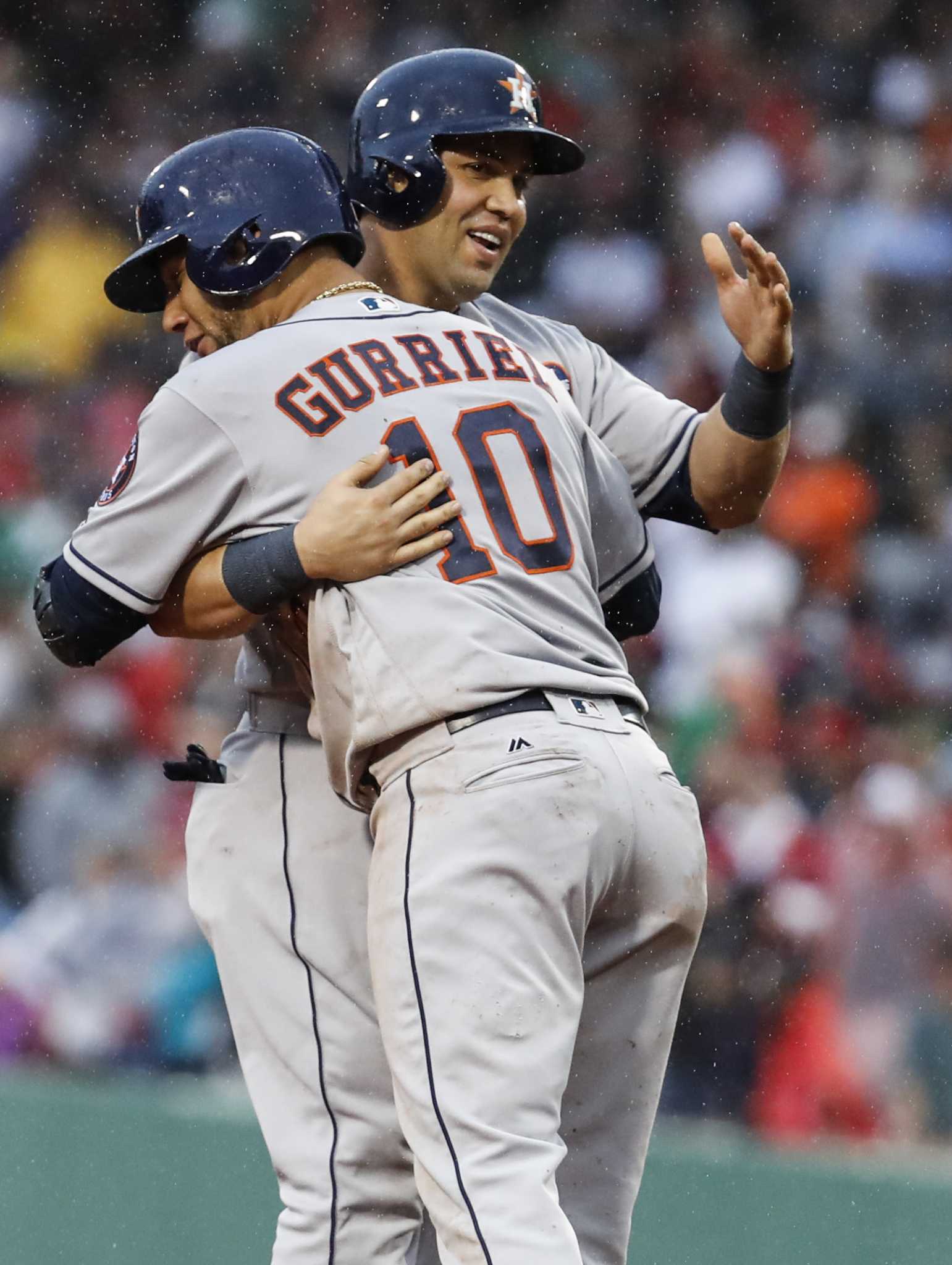 Carlos Beltran announces his retirement from baseball