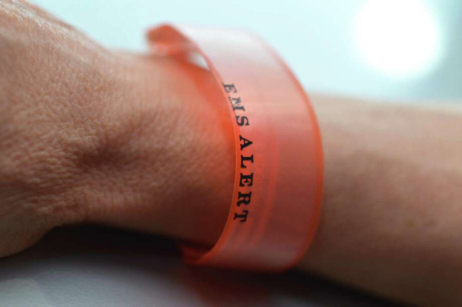 State Offers End Of Life Training The Hour A Wristband That Is Issued By Western Connecticut Health Network For People Who Have End Of