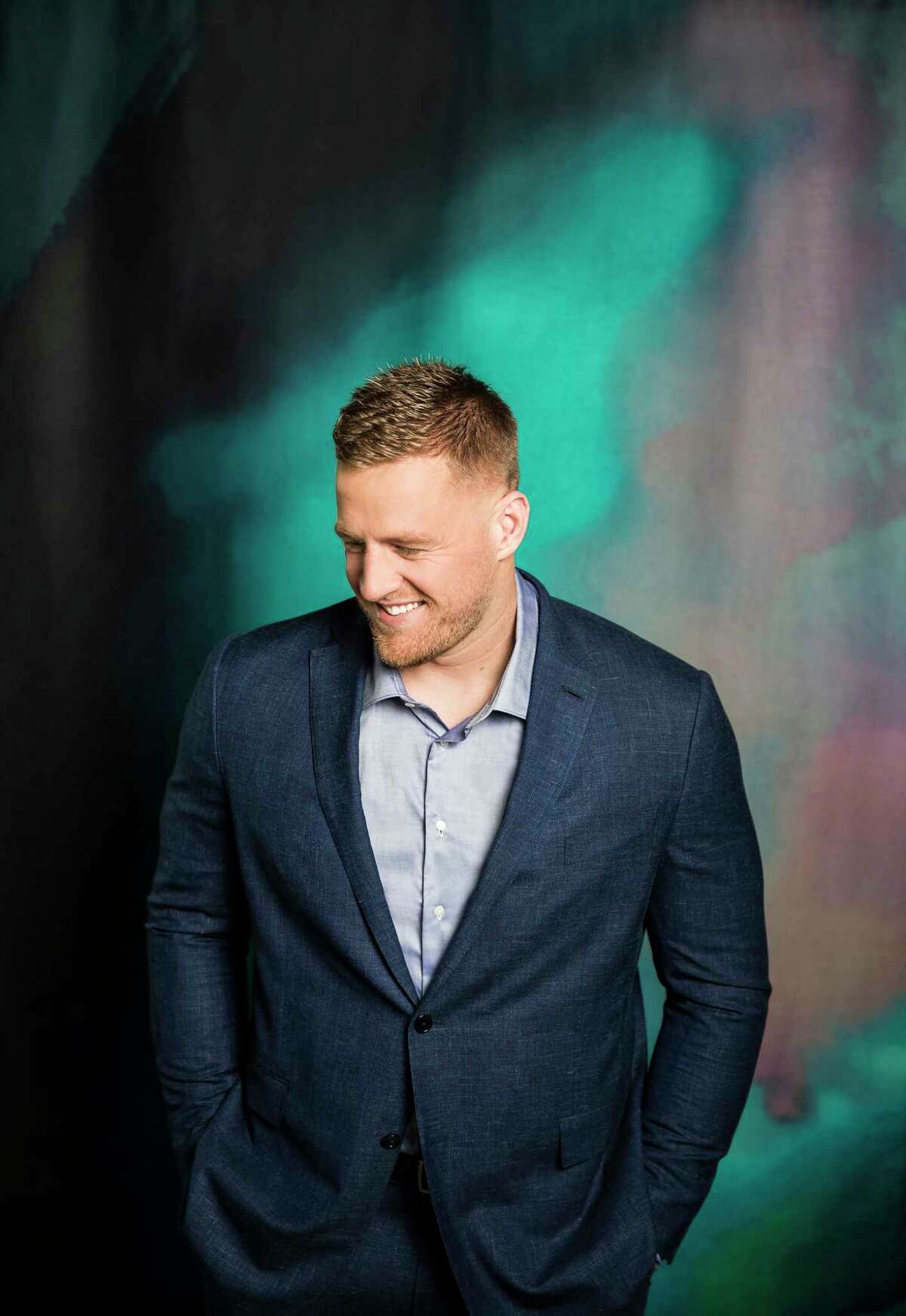 JJ Watt for Mizzen and Main – The Hollywood Reporter